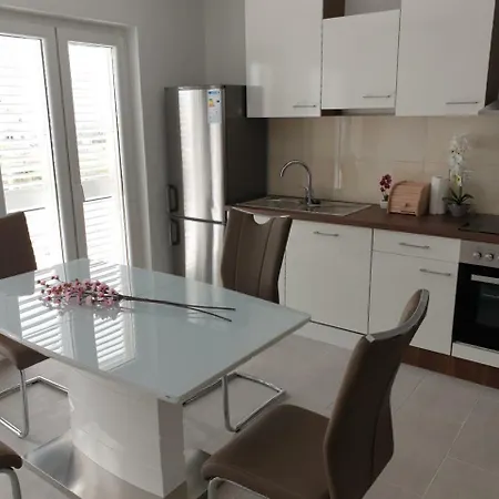 Nella Apartman Zadar