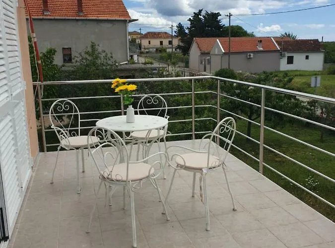 Apartment Nella Zadar